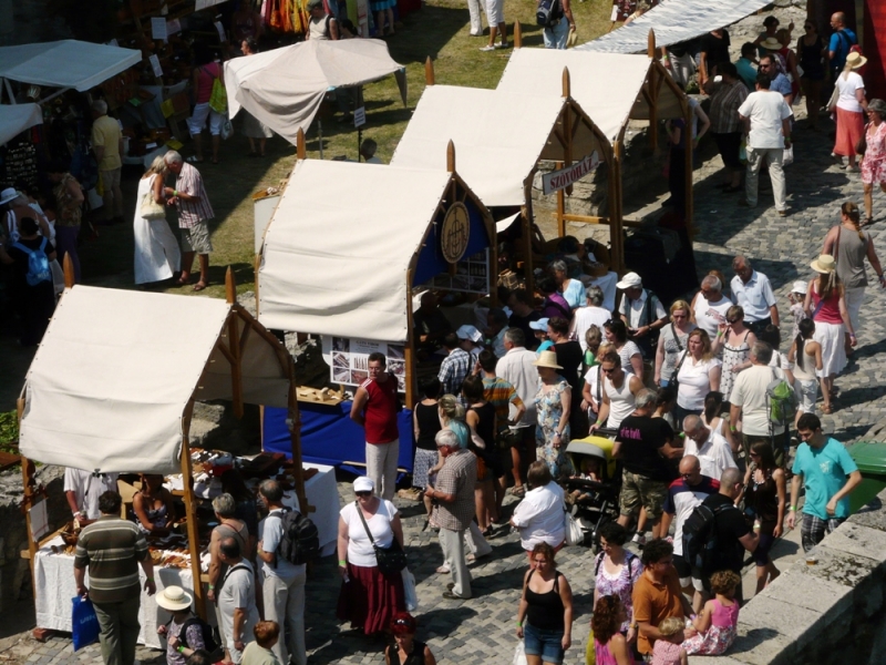 Festival Stalls Buda Castle Festival of Crafts Mestersegek Unnepe
