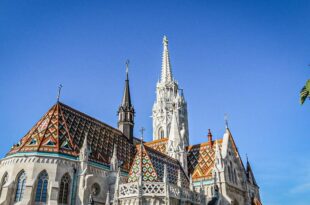 Zsolnay Ceramic Roof, Matthias Church Budapest Buda Castle Hill