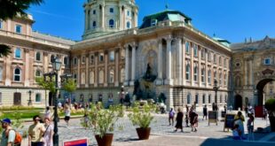 Buda Castle Public Toilets Museums Budapest